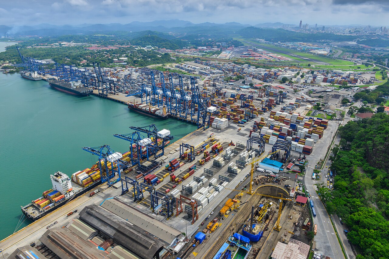 Maersk signals interest in a permanent role at Panama’s ports